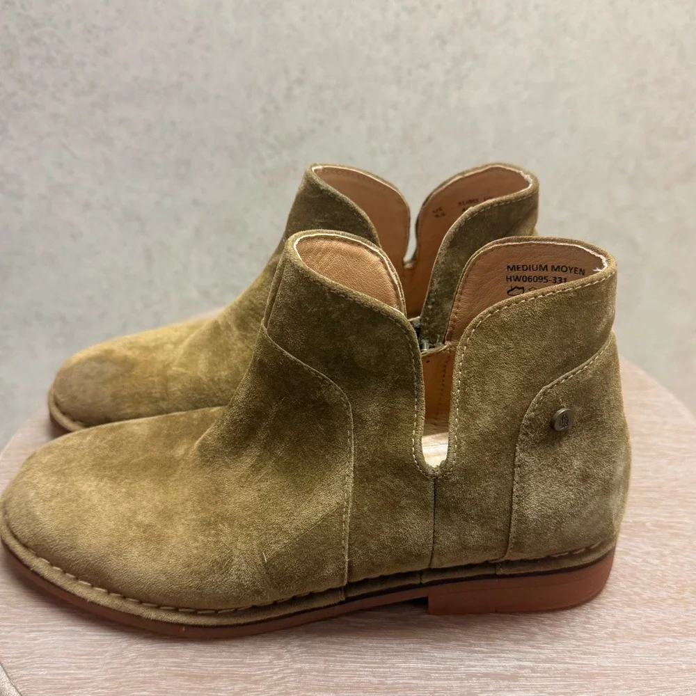Hush Puppies 9.5 Mazin Cayto Green Earthy Boho Casual Utility Suede Ankle Boots
